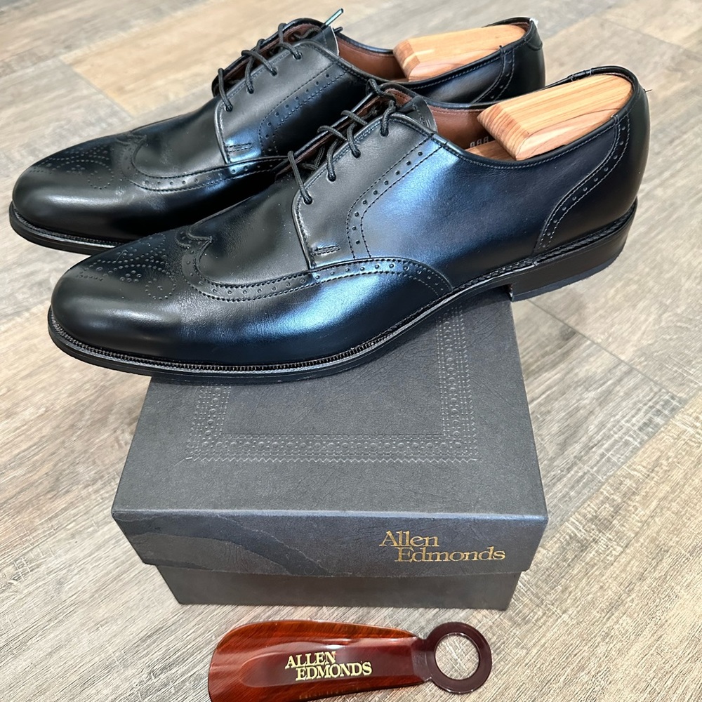 Allen Edmonds Kingswood Wingtip Derby Black Vintage Dress Shoes Like New Sz. 11